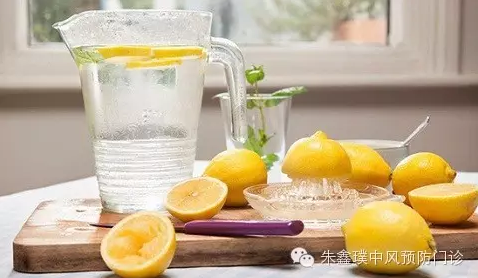 老年人的日常膳食建議